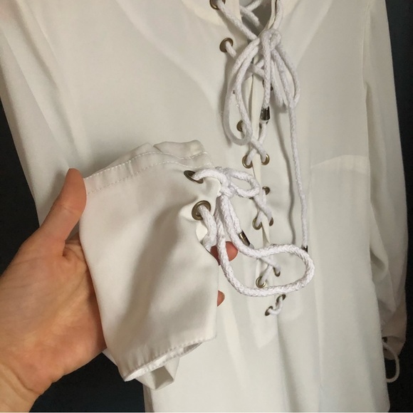LOVE YA Women’s Long Sleeve White Blouse Size M - Picture 6 of 12
